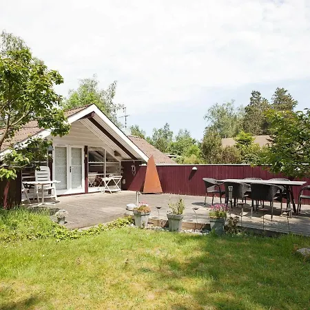 Holiday Skovlindvej Holiday home Guldborg